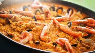 Paella mixta o arroz con bogavante para dos