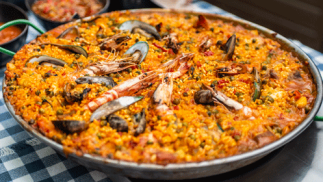 Delicioso arroz con bogavante o paella para dos